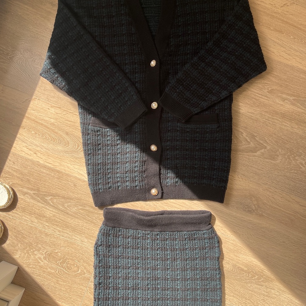 set - aritzia babaton lacer cardigan and salvatore skirt - Picture 2 of 5